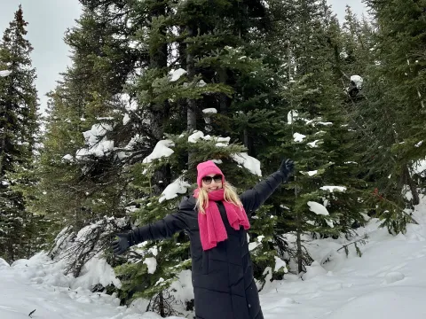 Jessica in the snow