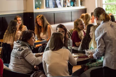 Au pairs getting acquainted