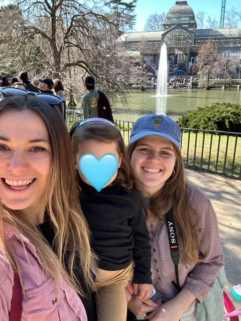 Au pair with host family at the Park