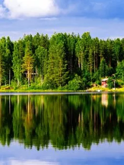 Waldsee in Finnland